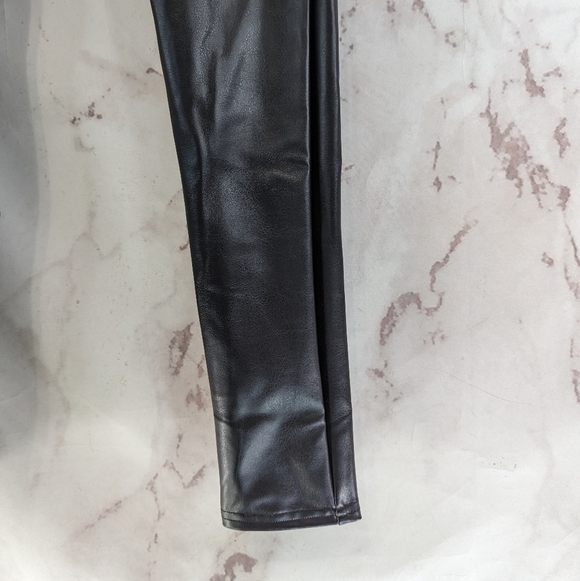 Spanx Leggings Womens Small Faux Vegan Leather Black High Rise Crop Ankle Assets - Picture 5 of 14